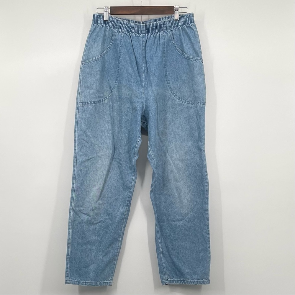Sag Harbor Vintage Light Wash Elastic Waist Mom Jeans